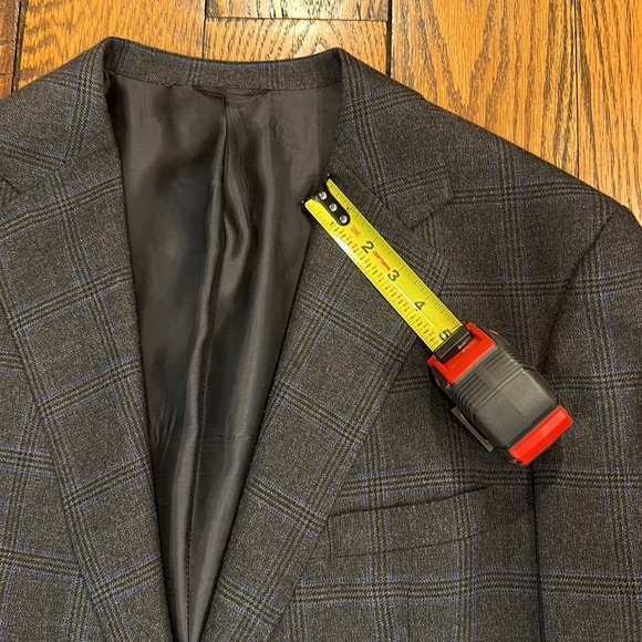 CUSTOM MADE MENS DESIGNER WOOL TWO BUTTON GRAY, BLUE, TAN AND BLACK SPORTCOAT - Picture 8 of 8